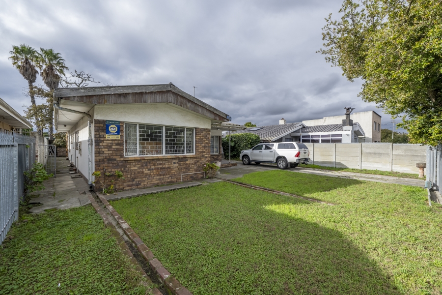 4 Bedroom Property for Sale in Bellville Central Western Cape